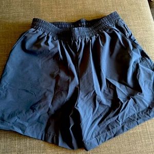 Men’s outdoor voices shorts. Lines, size small navy blue. NWOT